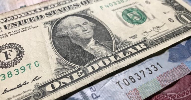 El precio del dólar hoy en Santander: ¿Cuál es la tasa de venta actual? 7 el precio del dolar hoy en santander cual es la tasa de venta actual