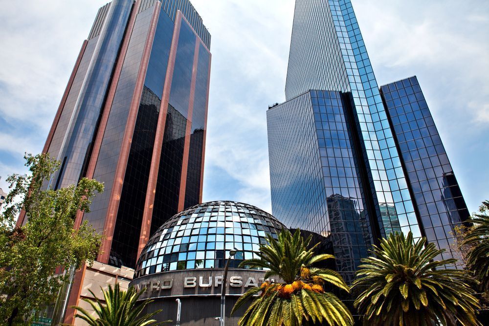 empresas que cotizan en bolsa listado en la bmv 2024