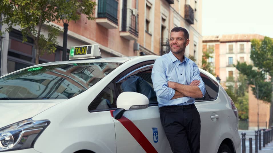 uber tarifas servicios y como funciona el taxi uber